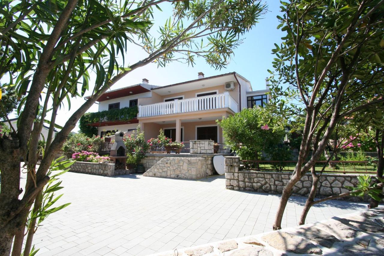 שילו Apartments Grskovic G. Jesenovica מראה חיצוני תמונה