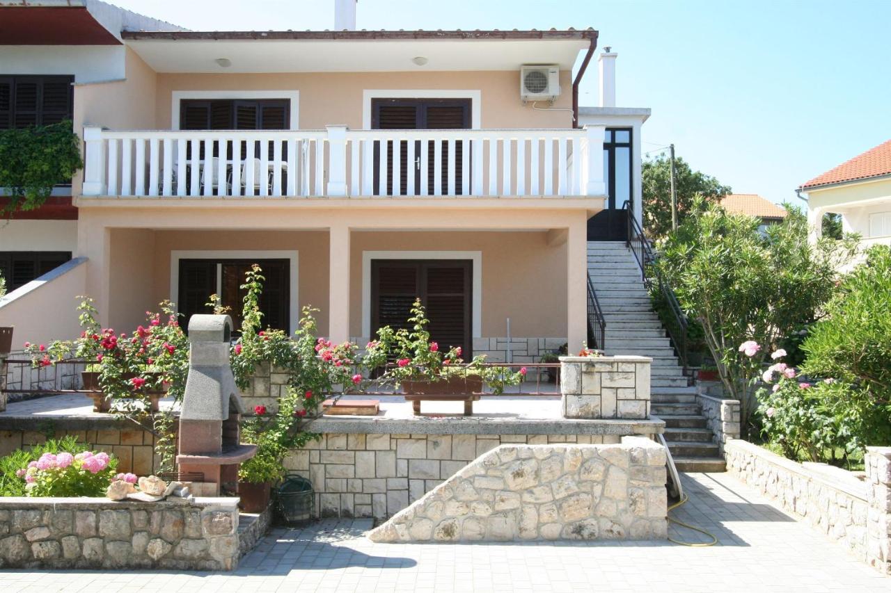 שילו Apartments Grskovic G. Jesenovica מראה חיצוני תמונה
